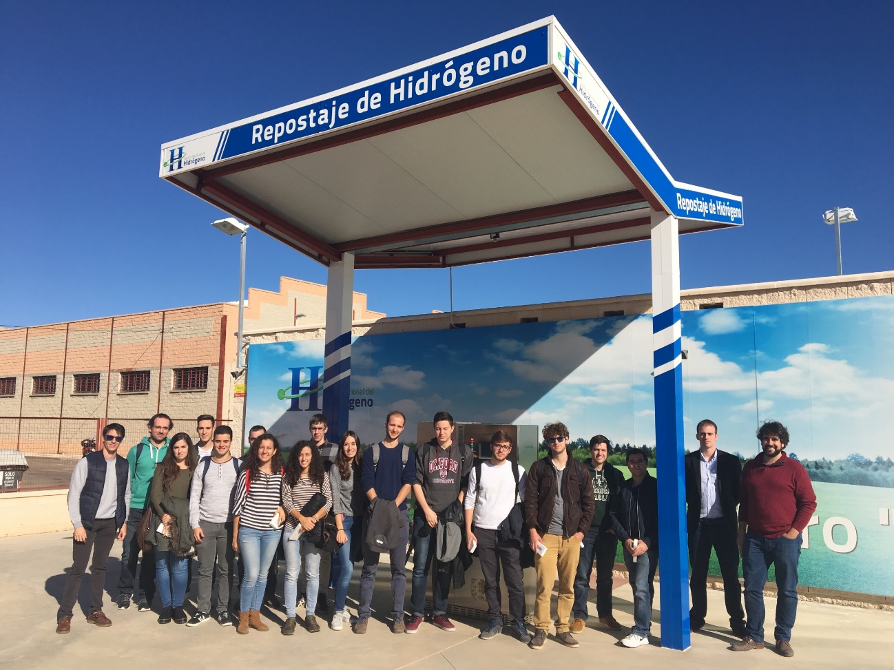 visita centro nacional del hidrógeno1